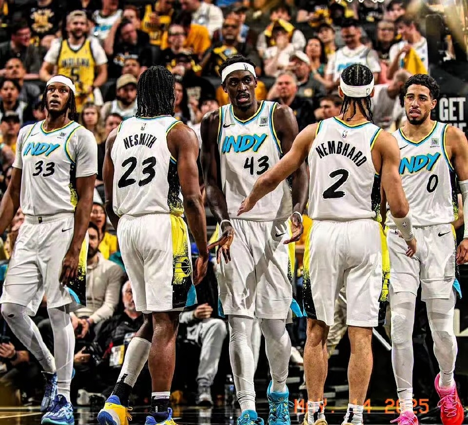 尼克斯全队表现不俗，勇夺东部前四的简单介绍