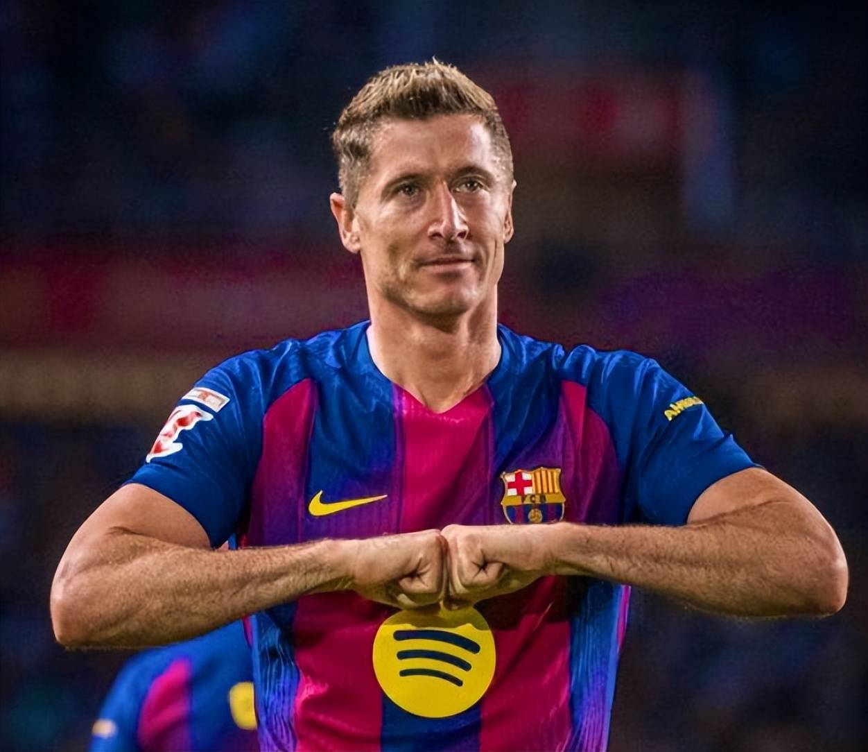 开云平台-包含塞维利亚客场逆转，保持不败纪录！的词条