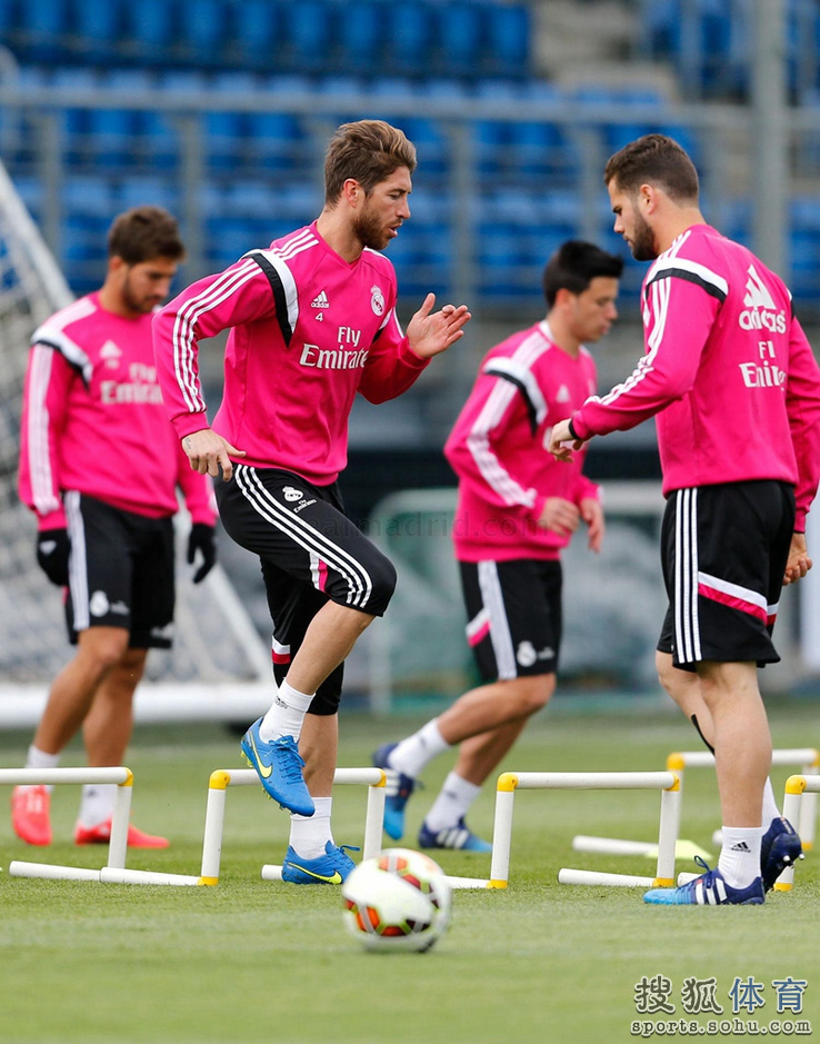 包含布伦瑞克备战积极出击,豪取胜利的词条 包含布伦瑞克备战积极出击,豪取胜利的词条