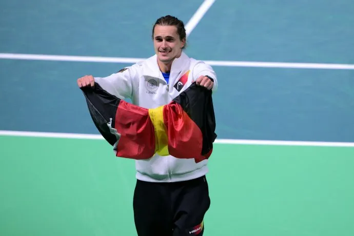 年终总决赛绝杀戴维斯杯，兹维列夫高光表现