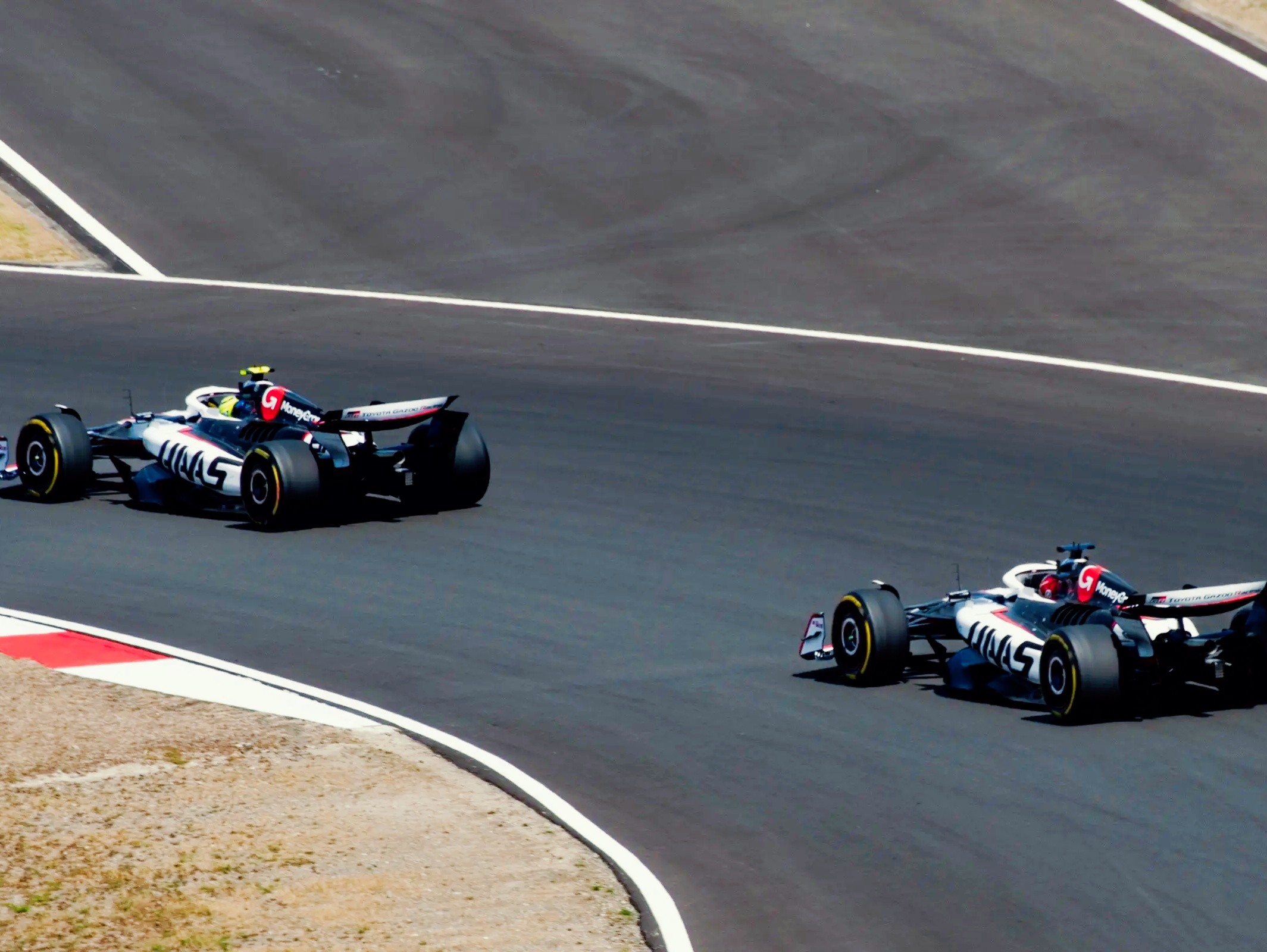 红牛二队轻取红牛车队,阿隆索惊艳四座的简单介绍 红牛二队轻取红牛车队,阿隆索惊艳四座的简单介绍