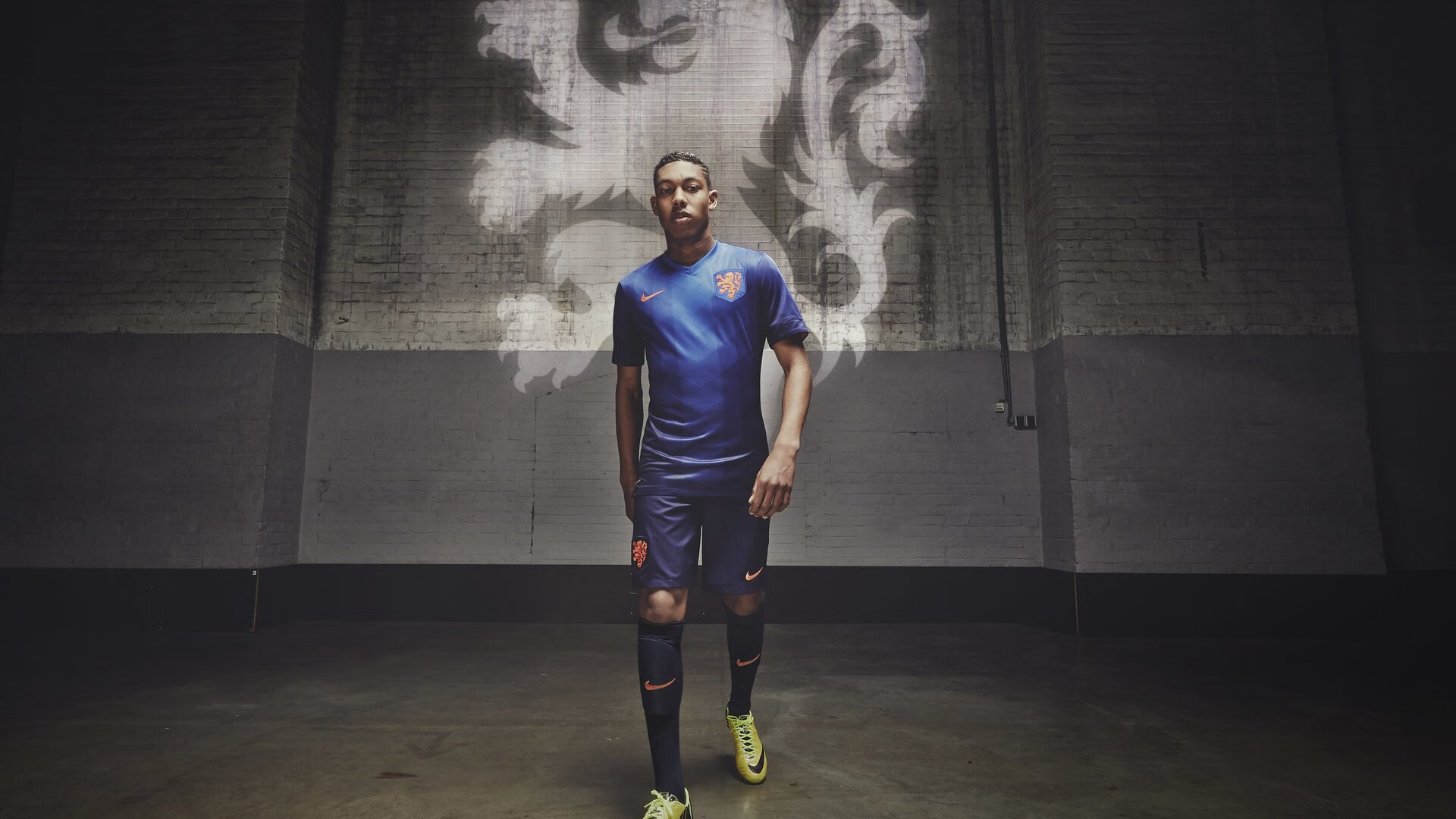 绝杀背后,当伦纳德撕开篮网,湖人露出冠军獠牙